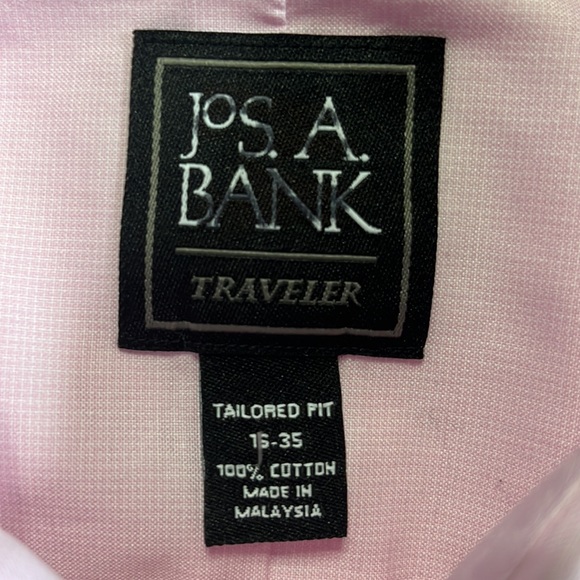 (403)NWOT Mens long sleeve dress shirt by Jos A Bank. Size 16-35. Light Pink - Picture 5 of 8